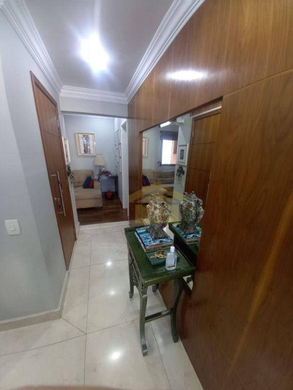 Apartamento à venda com 4 quartos, 266m² - Foto 29