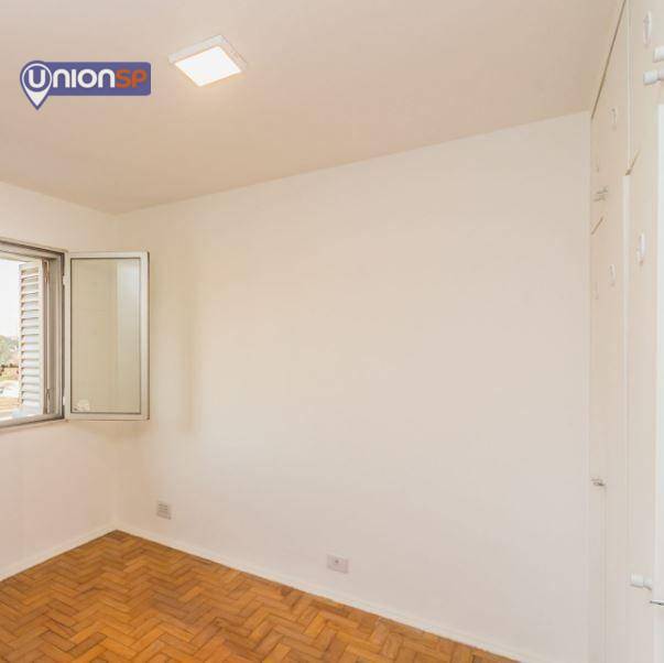 Apartamento à venda com 2 quartos, 70m² - Foto 7