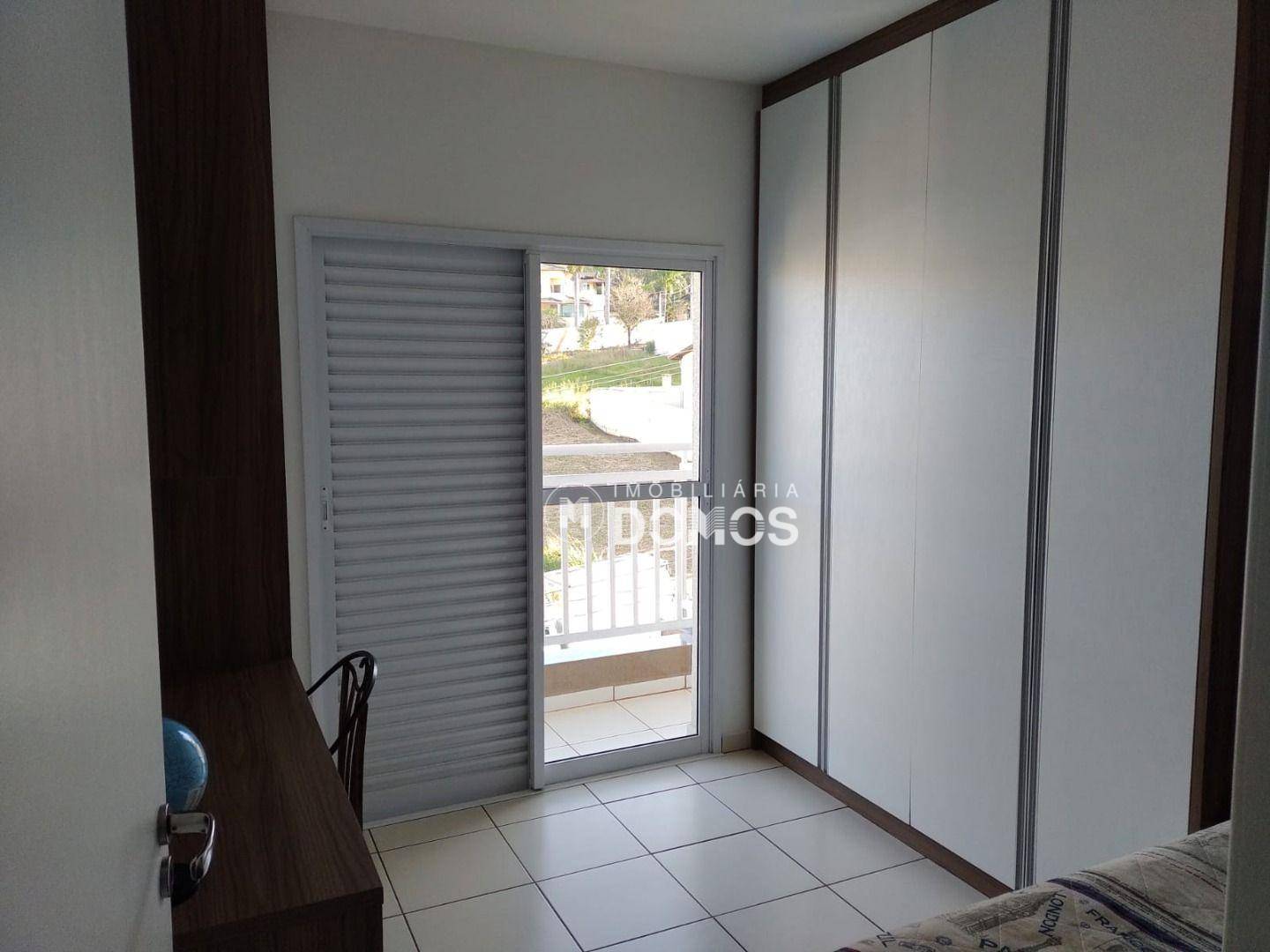 Apartamento à venda com 3 quartos, 79m² - Foto 15