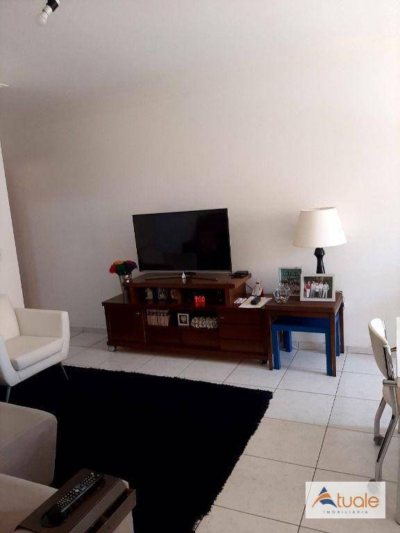 Apartamento à venda com 3 quartos, 82m² - Foto 11