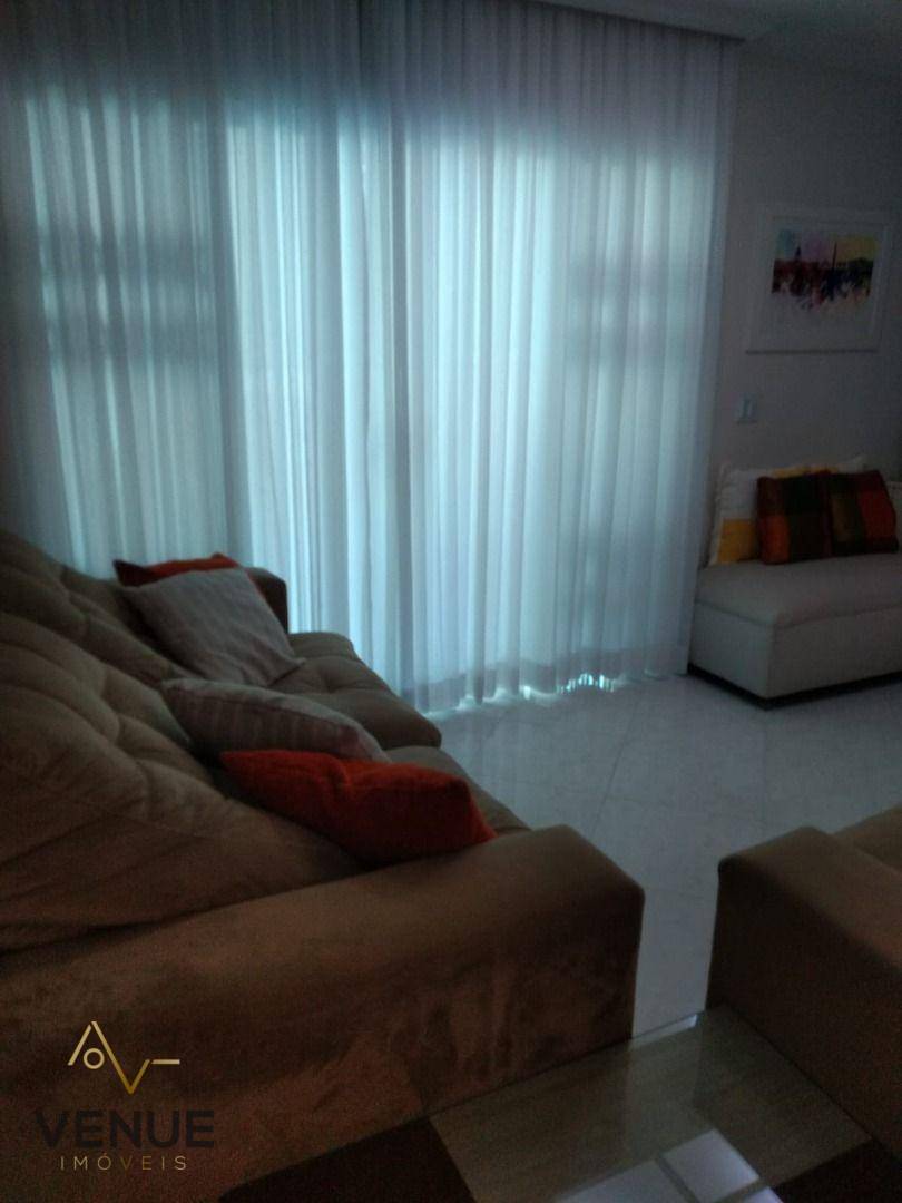 Sobrado à venda e aluguel com 3 quartos, 350m² - Foto 18