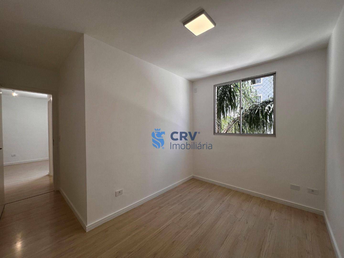 Apartamento à venda com 2 quartos, 46m² - Foto 2