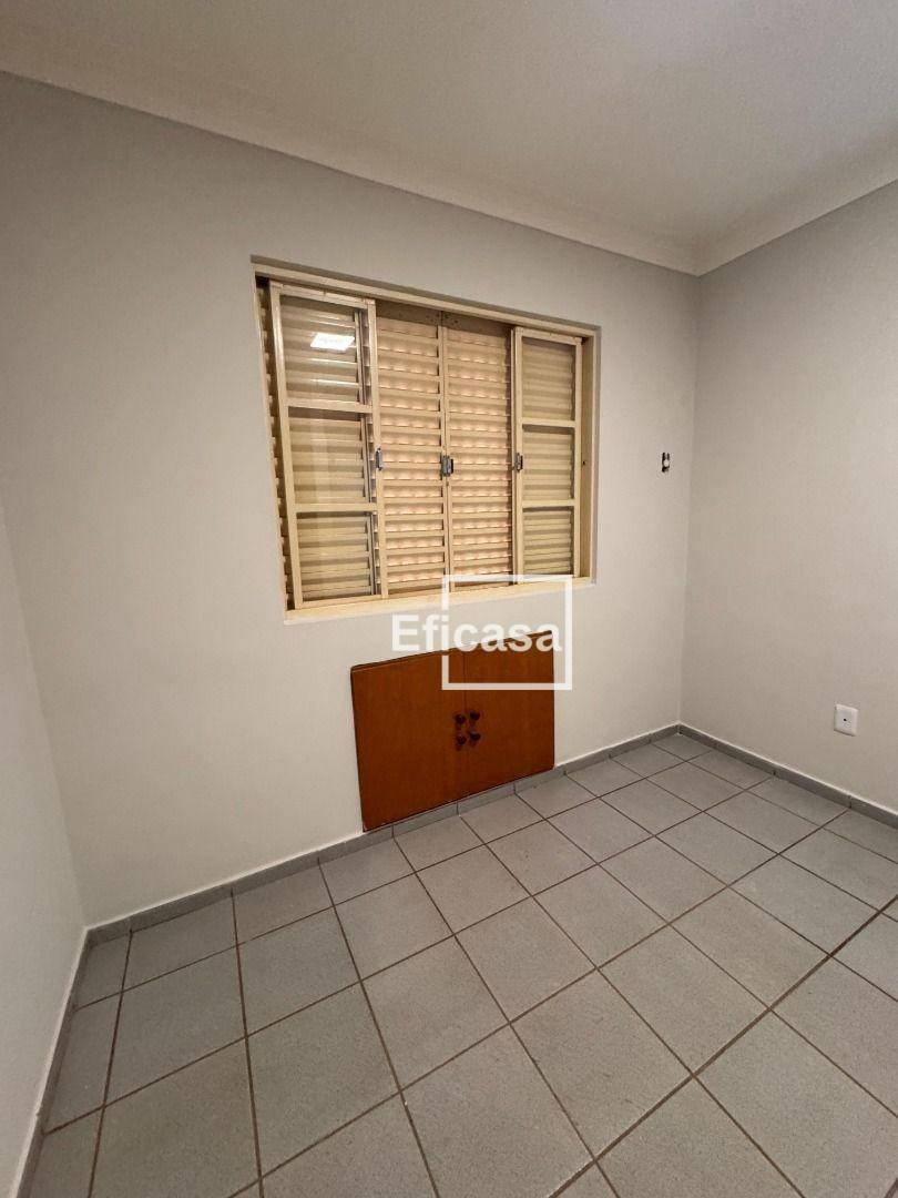 Apartamento à venda com 2 quartos, 70m² - Foto 8