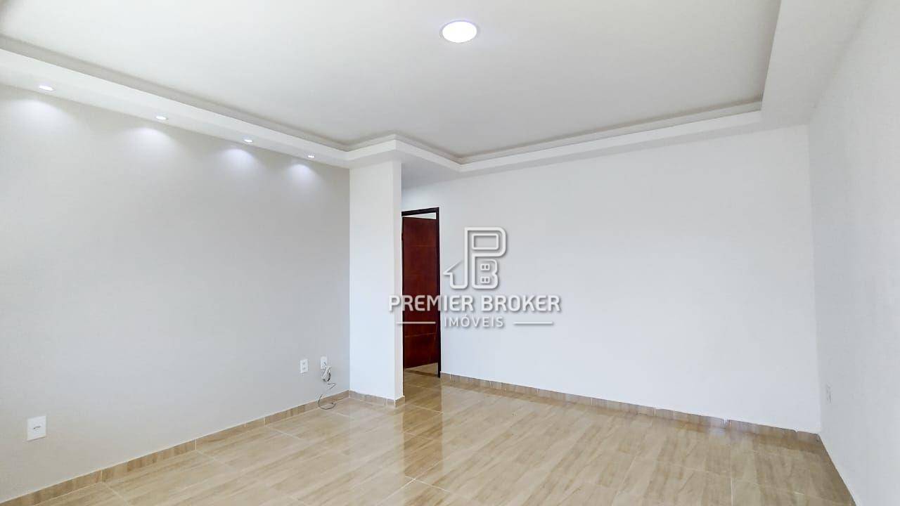 Casa à venda com 3 quartos, 125m² - Foto 2