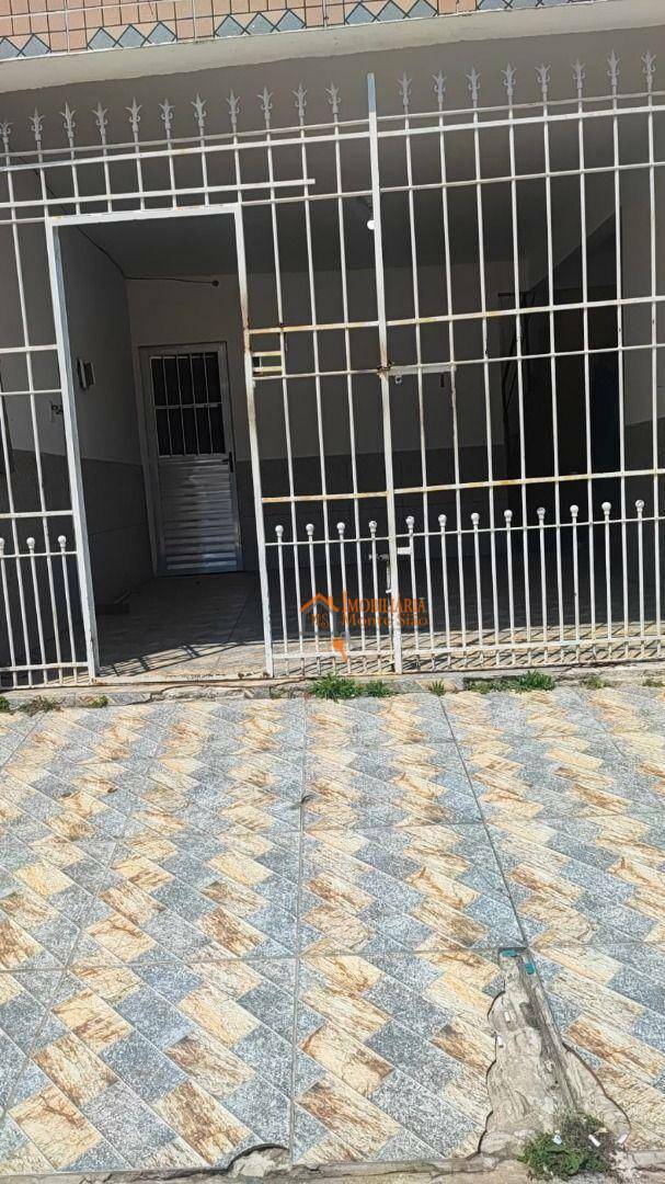 Sobrado à venda com 3 quartos, 300m² - Foto 4