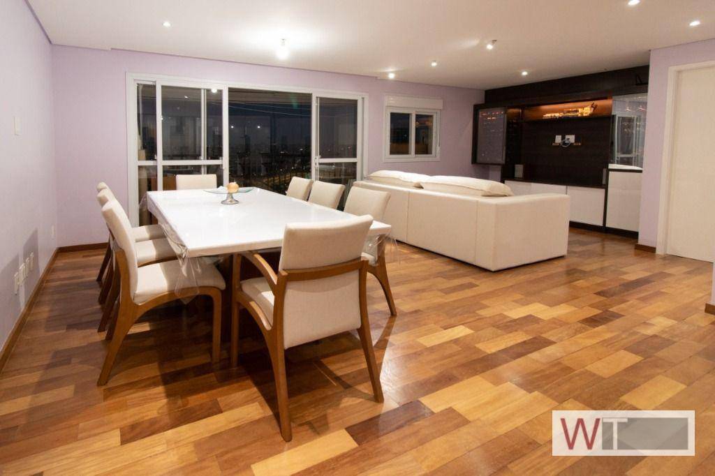 Apartamento para alugar com 3 quartos, 110m² - Foto 1