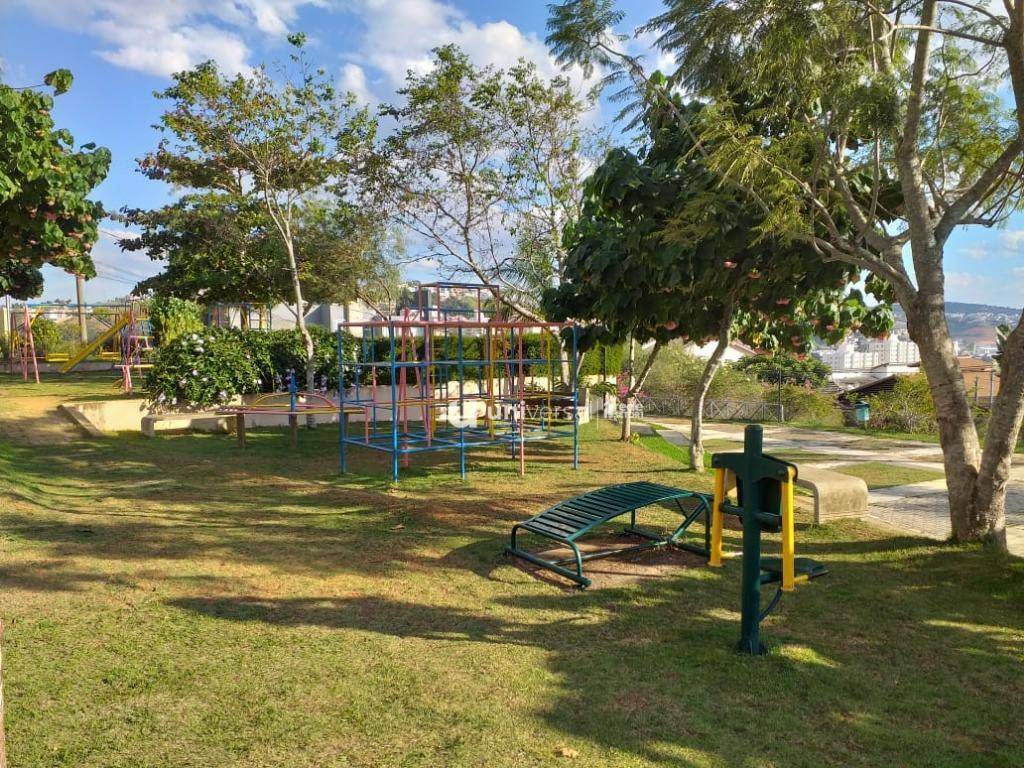 Casa de Condomínio à venda e aluguel com 3 quartos, 320m² - Foto 29