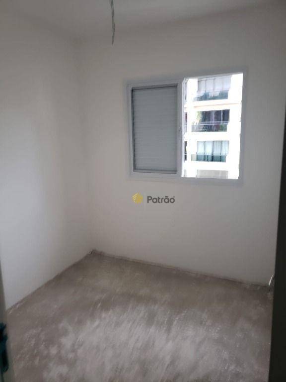 Apartamento à venda com 2 quartos, 60m² - Foto 10