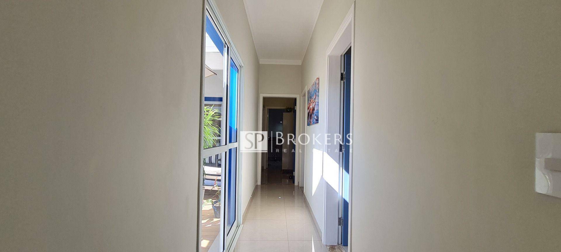 Casa à venda com 3 quartos, 218m² - Foto 21