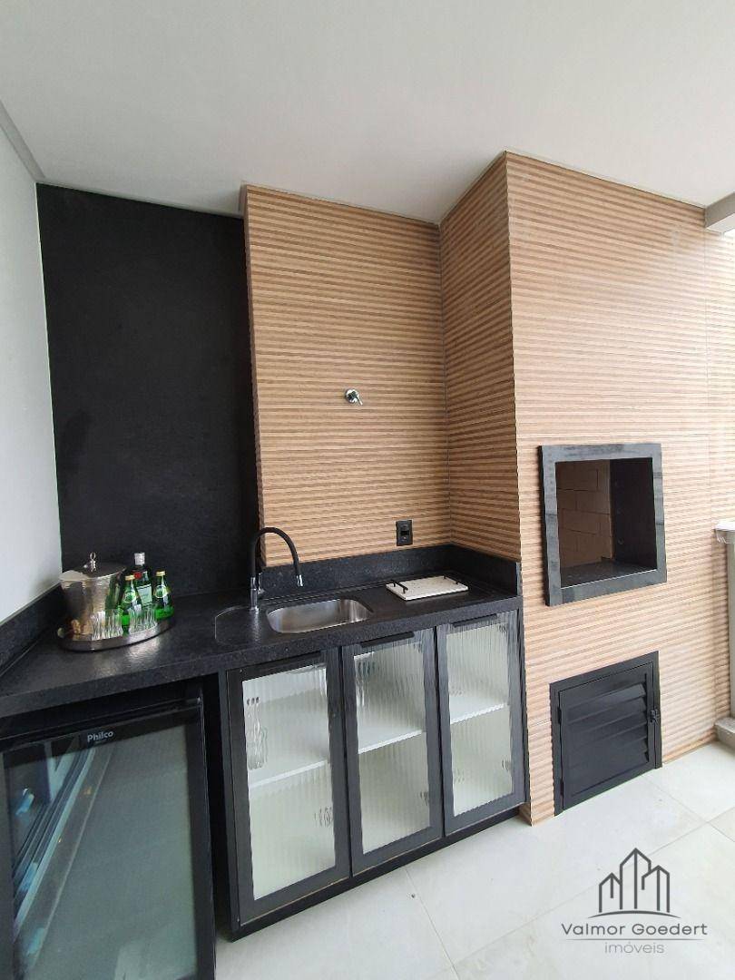 Apartamento à venda com 3 quartos, 130m² - Foto 24