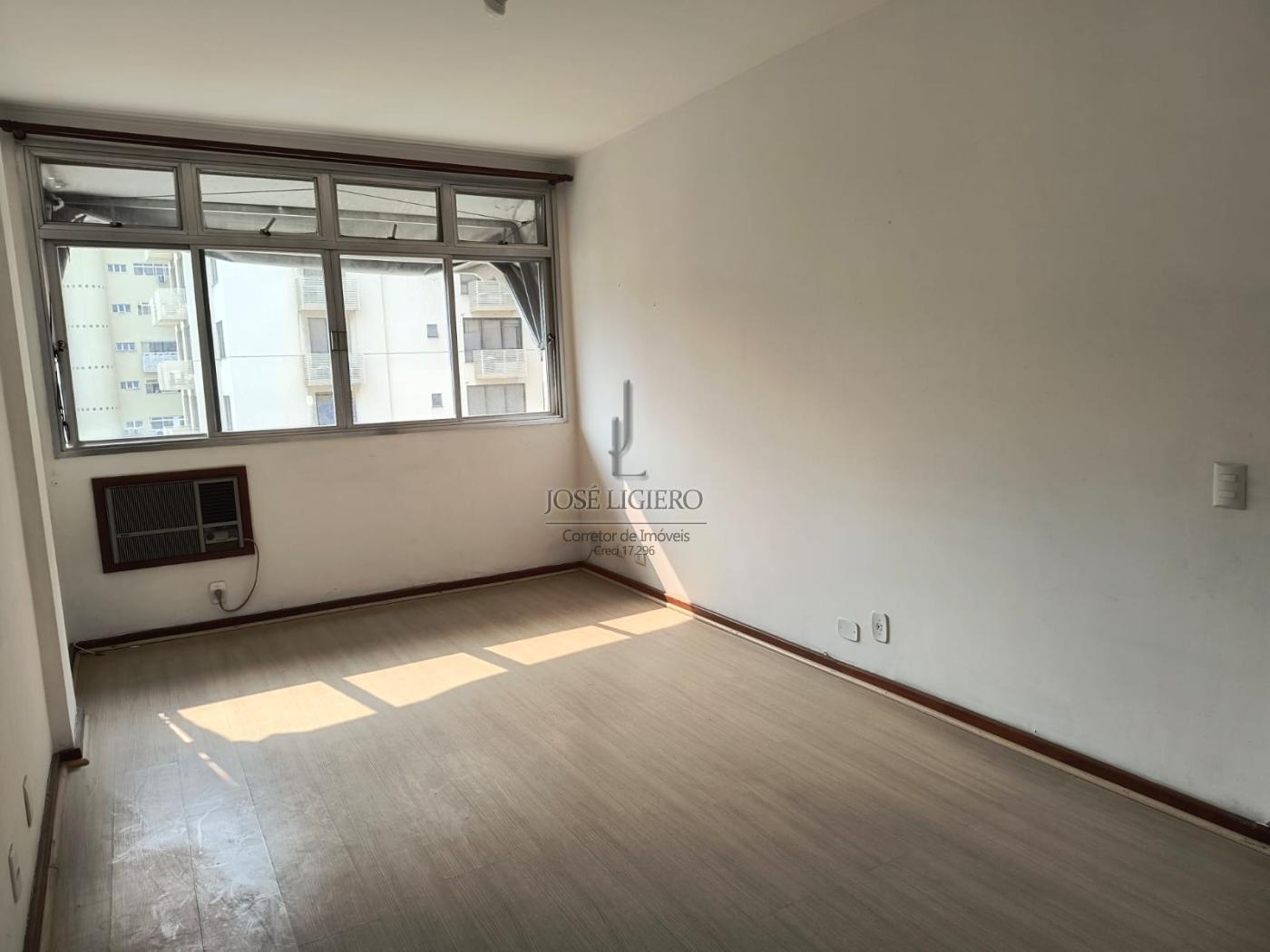 Apartamento à venda com 2 quartos, 93m² - Foto 11