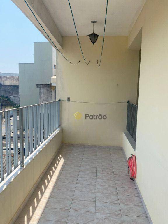 Sobrado para alugar com 2 quartos, 104m² - Foto 29