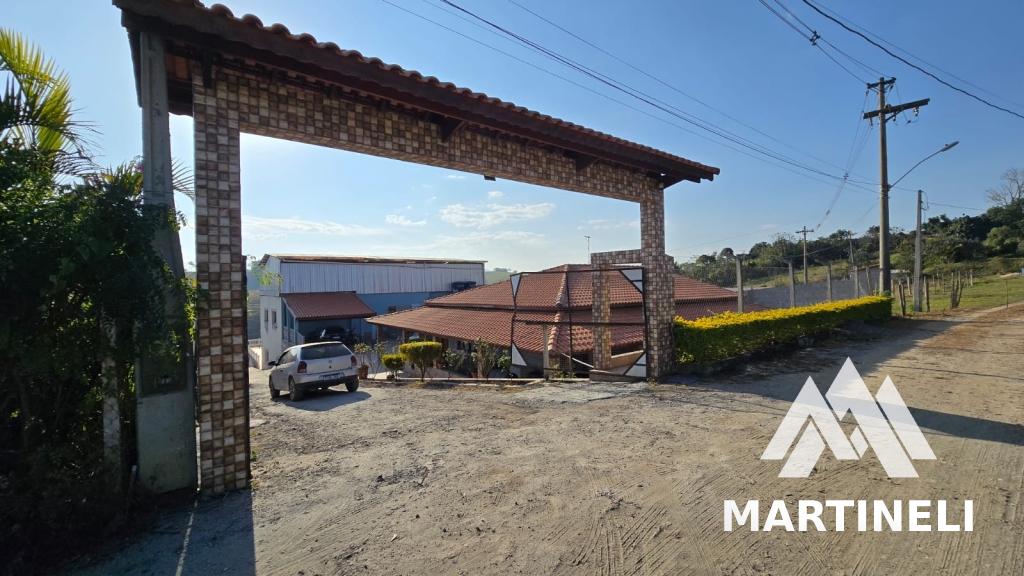 Chácara à venda com 6 quartos, 400m² - Foto 3