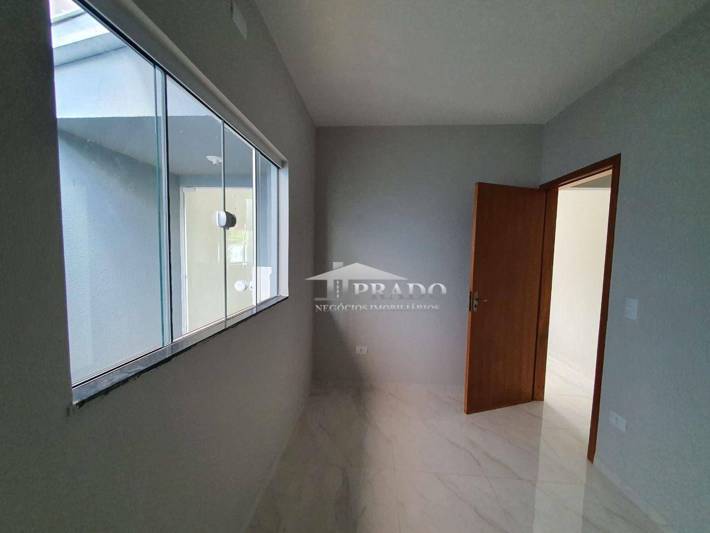 Casa à venda com 2 quartos, 61m² - Foto 11