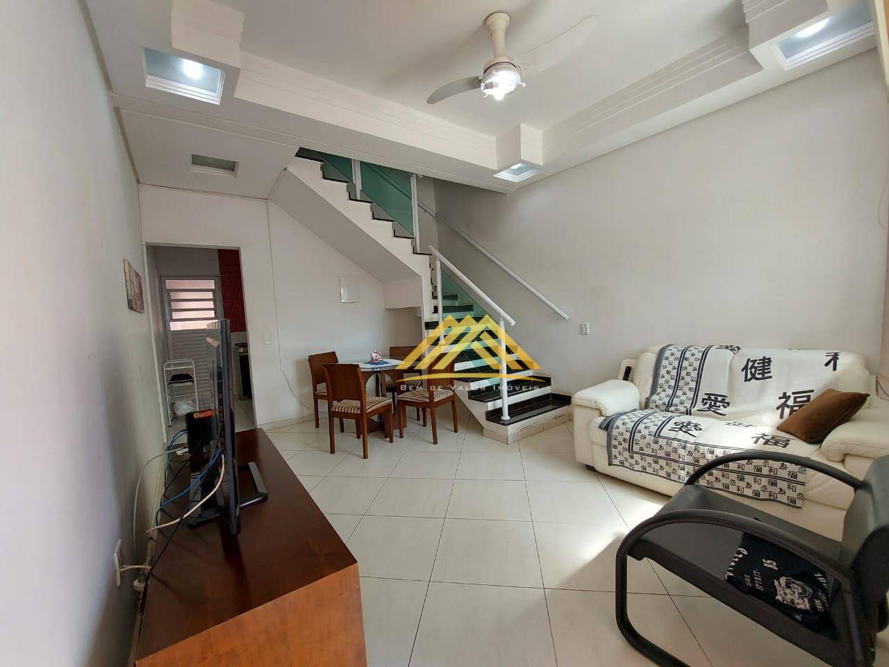 Casa à venda com 2 quartos, 80m² - Foto 8