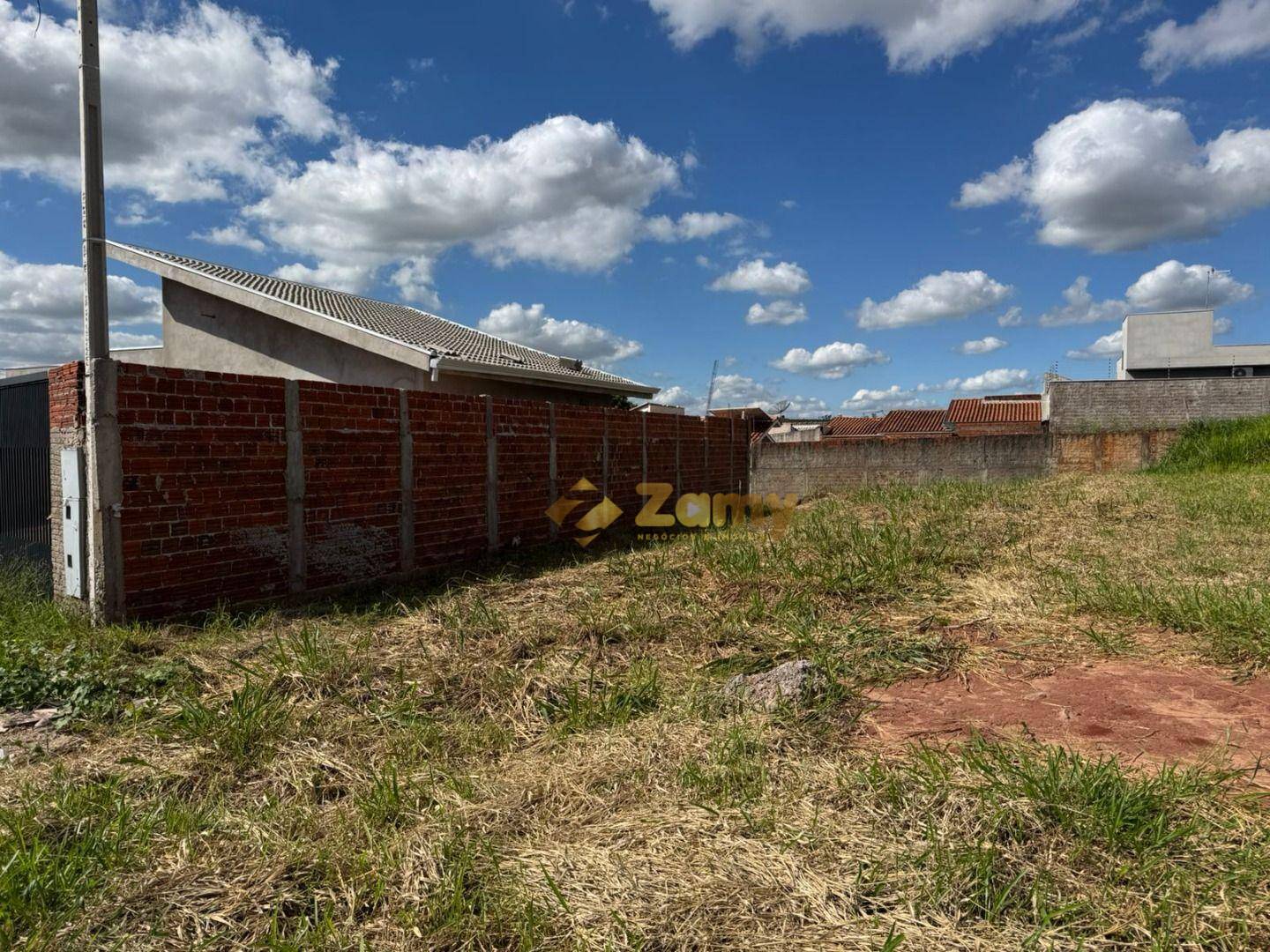 Terreno, 239 m² - Foto 2