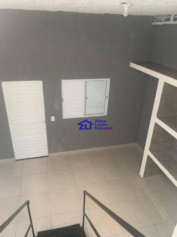 Sobrado à venda e aluguel com 3 quartos, 198m² - Foto 6