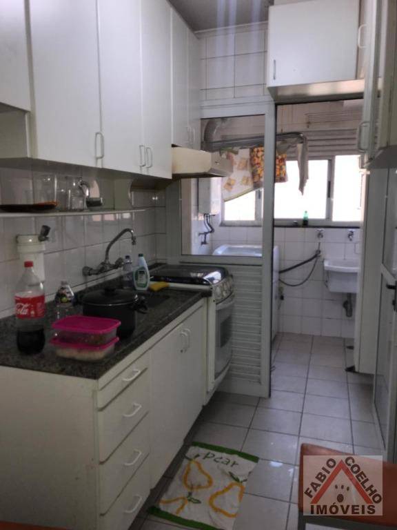 Apartamento à venda com 2 quartos, 67m² - Foto 7