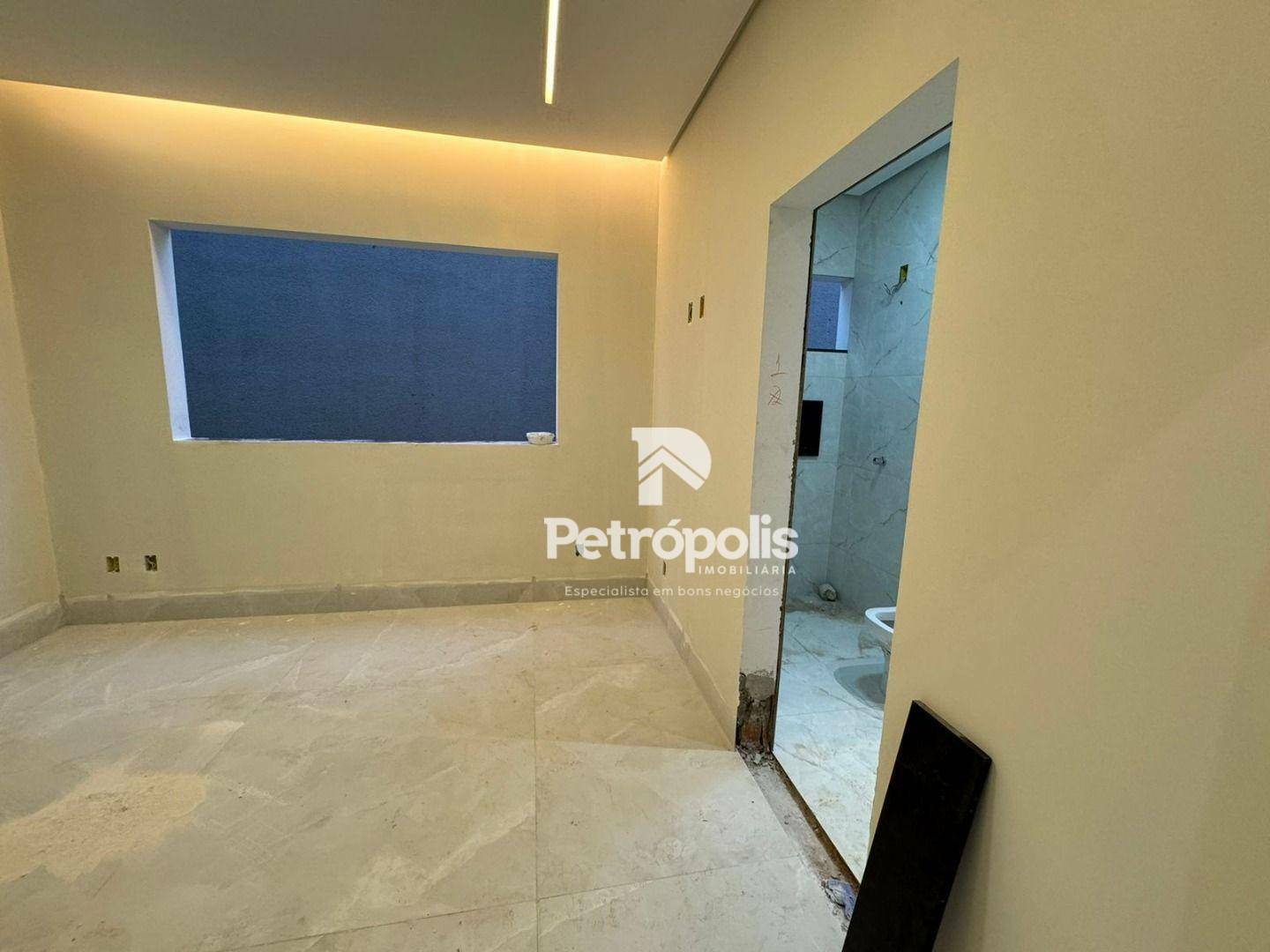 Casa à venda com 4 quartos, 235m² - Foto 10