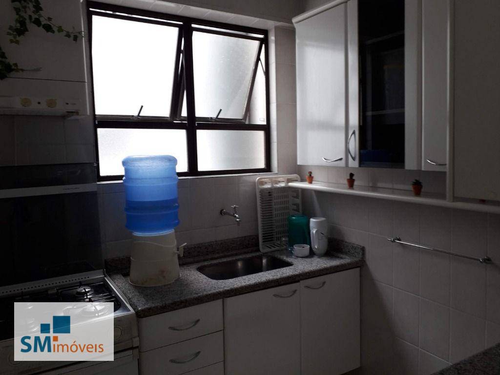 Apartamento à venda com 2 quartos, 66m² - Foto 3