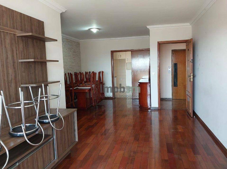 Apartamento à venda com 3 quartos, 110m² - Foto 2