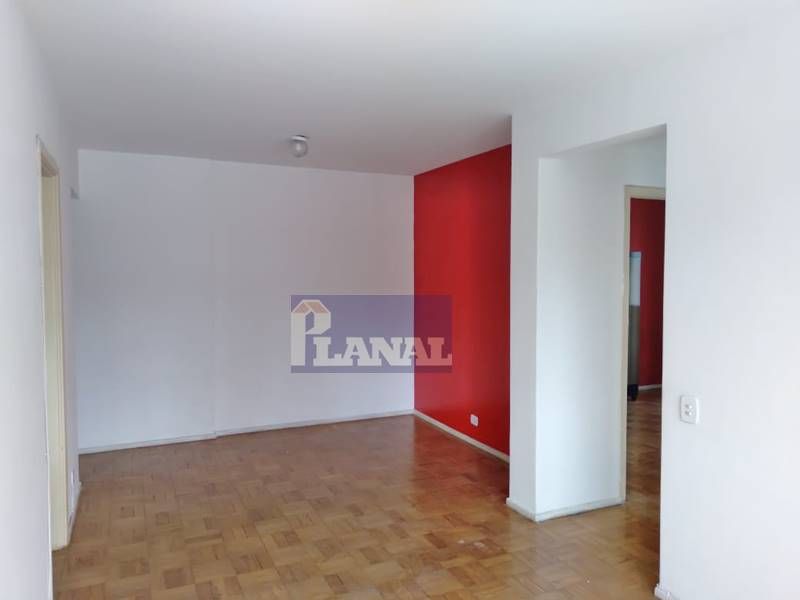 Apartamento à venda com 2 quartos, 66m² - Foto 2