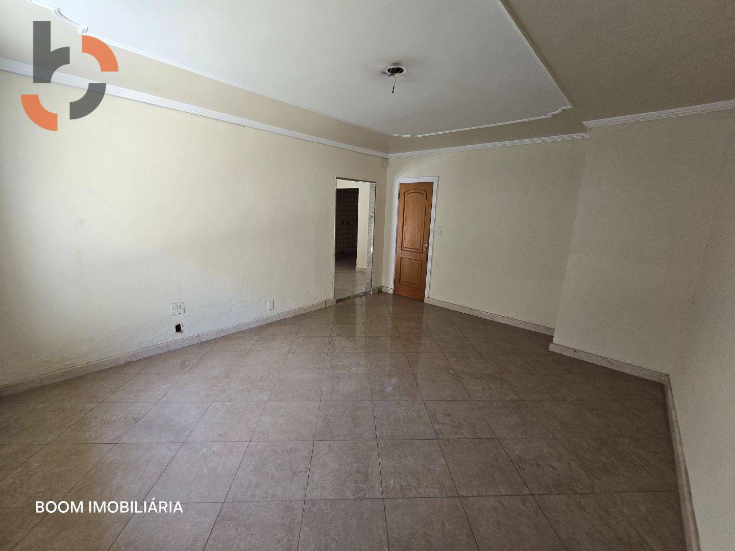 Casa de Condomínio à venda com 6 quartos, 300m² - Foto 29