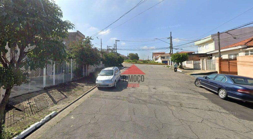 Sobrado à venda com 3 quartos, 137m² - Foto 1