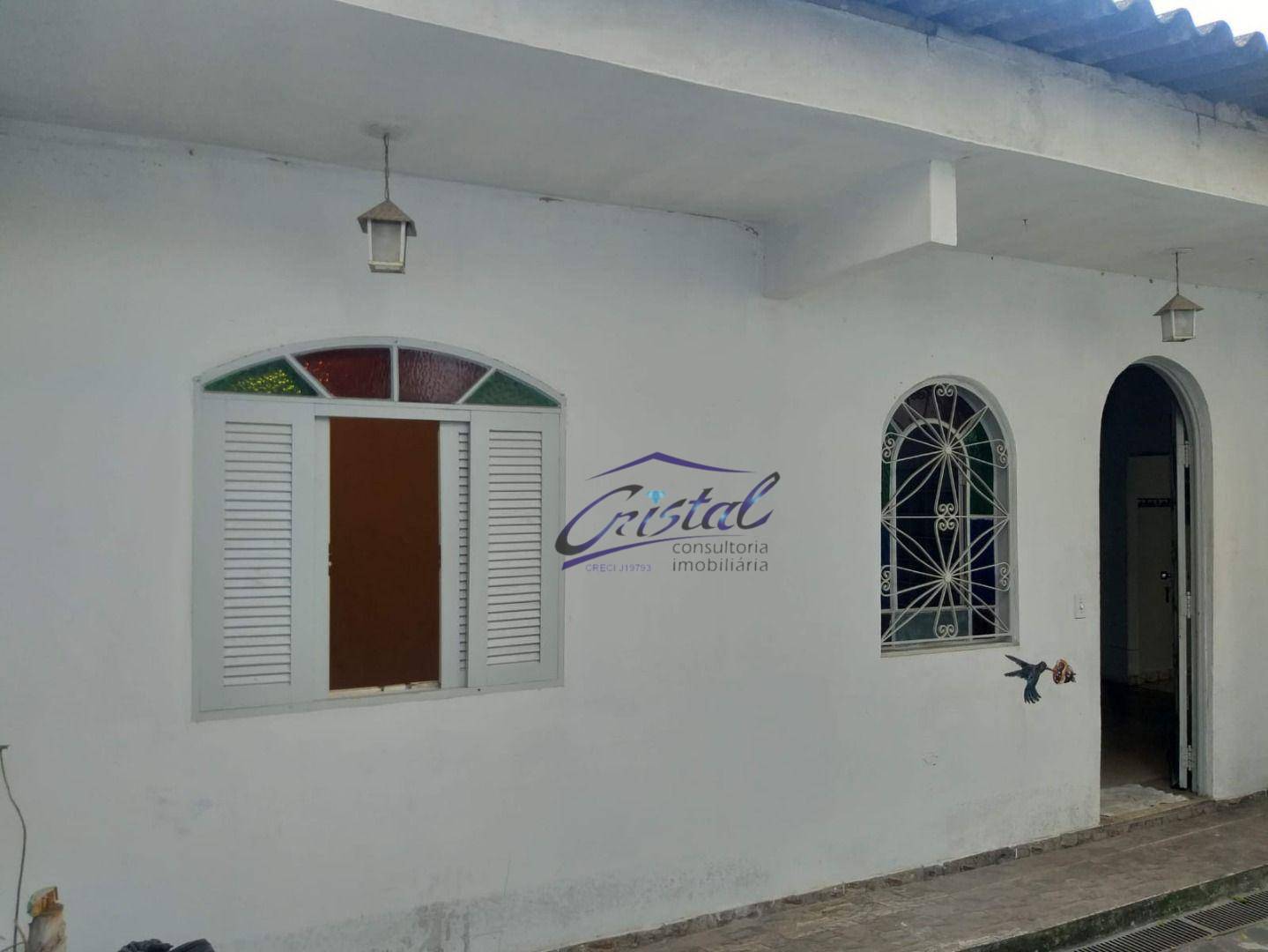 Casa à venda com 5 quartos, 200m² - Foto 11