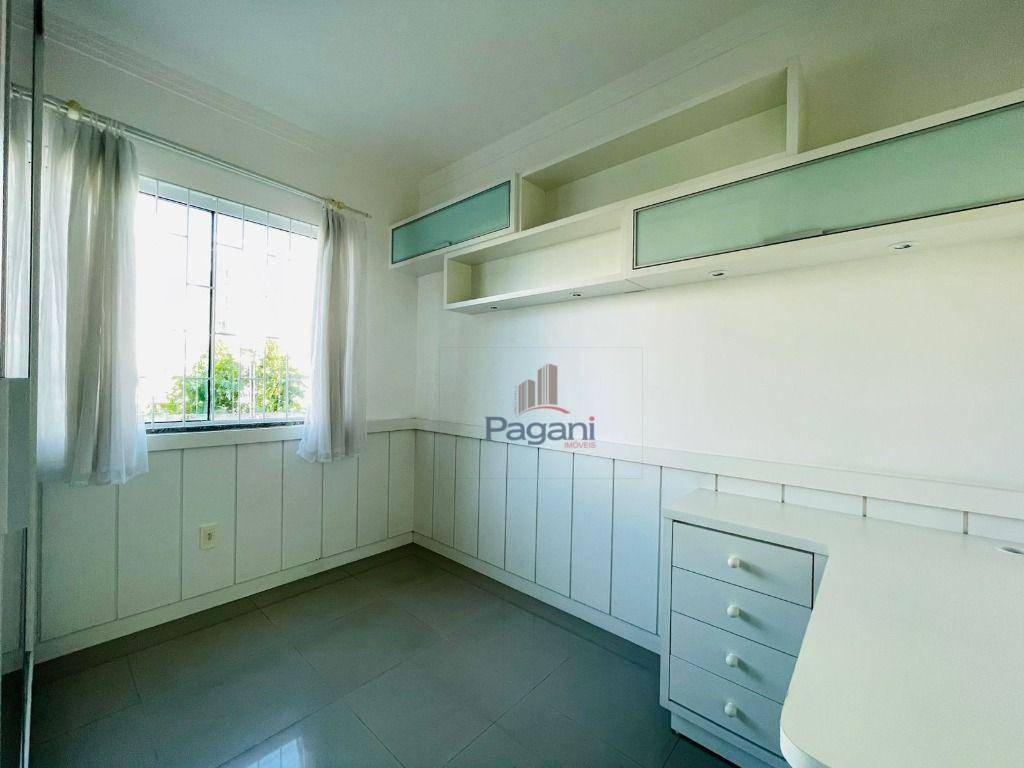 Apartamento para alugar com 2 quartos, 56m² - Foto 12