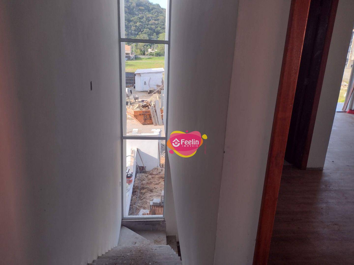 Casa à venda com 3 quartos, 185m² - Foto 12