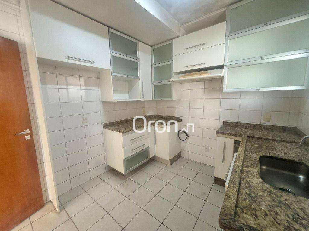 Sobrado à venda com 3 quartos, 150m² - Foto 2