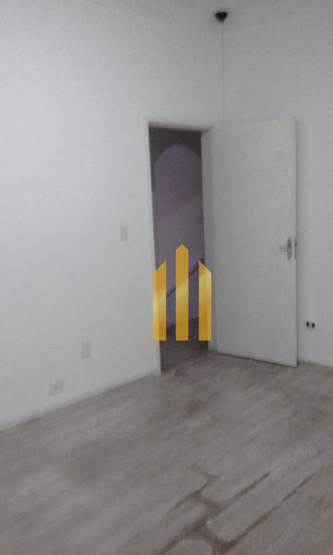 Sobrado à venda e aluguel com 8 quartos, 220m² - Foto 5