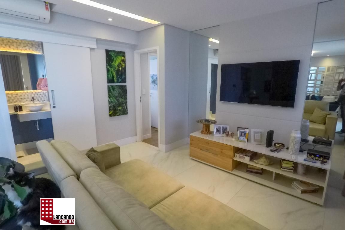 Apartamento à venda com 3 quartos, 183m² - Foto 4