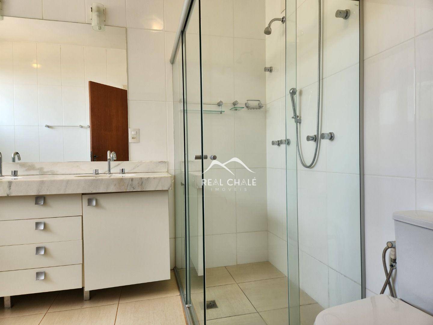 Casa de Condomínio à venda com 4 quartos, 475m² - Foto 12