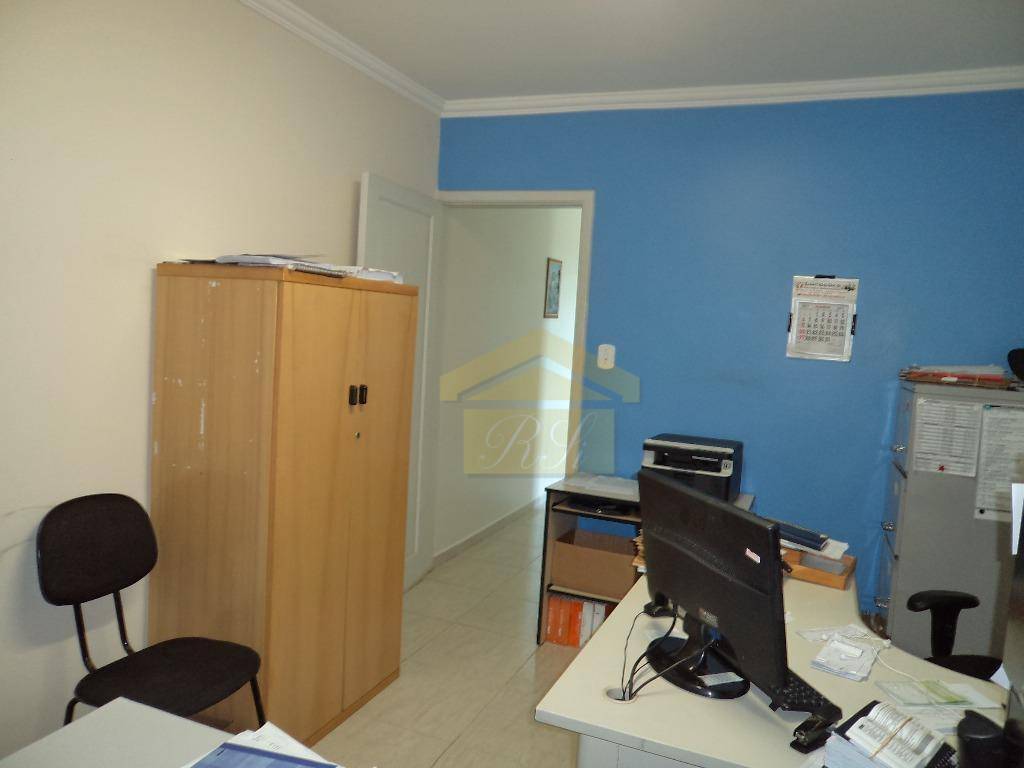 Sobrado à venda com 2 quartos, 200m² - Foto 7