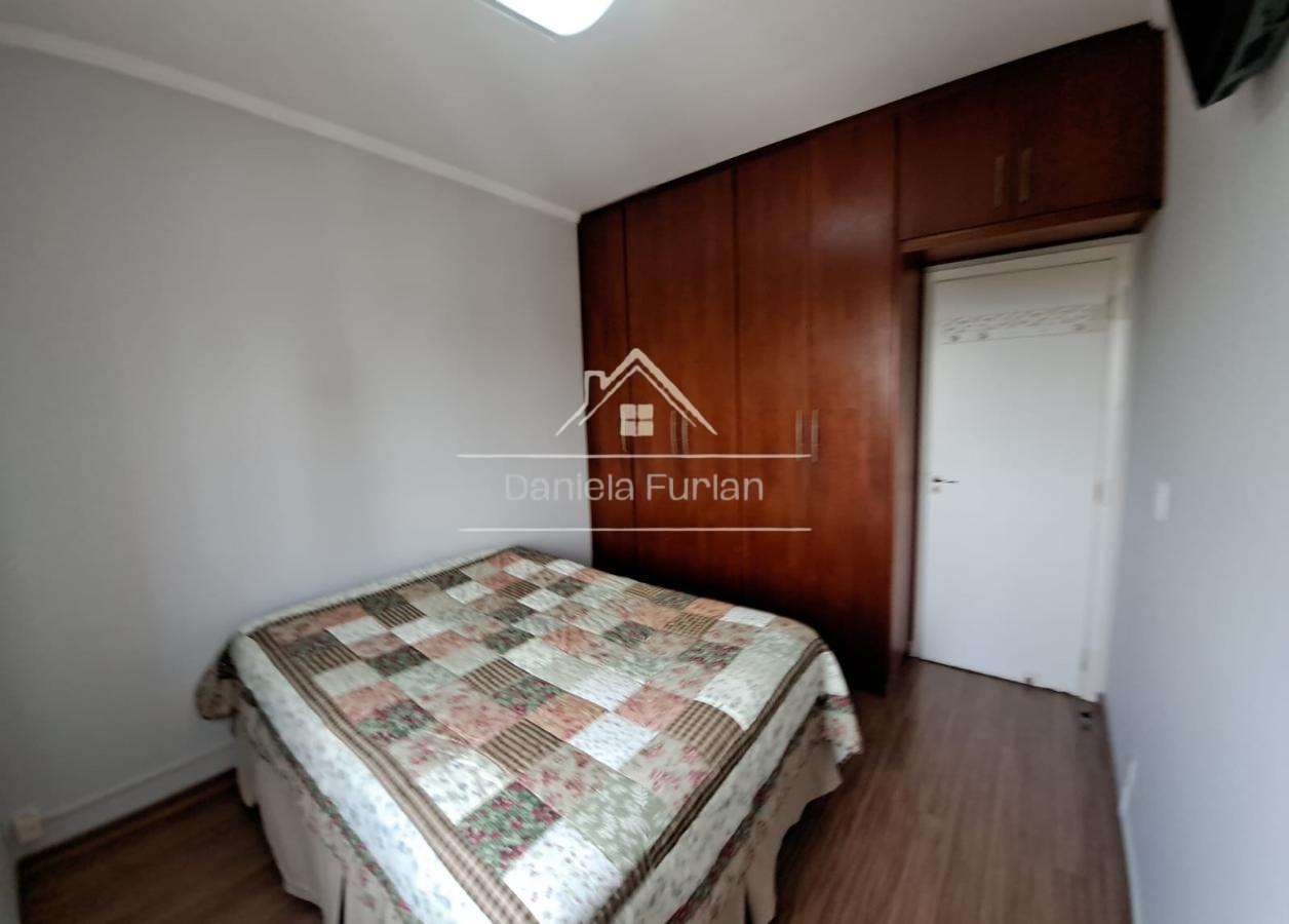 Apartamento à venda com 2 quartos, 62m² - Foto 17