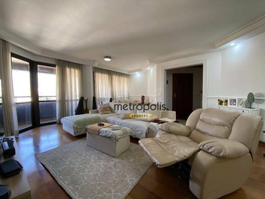 Apartamento à venda com 4 quartos, 207m² - Foto 1