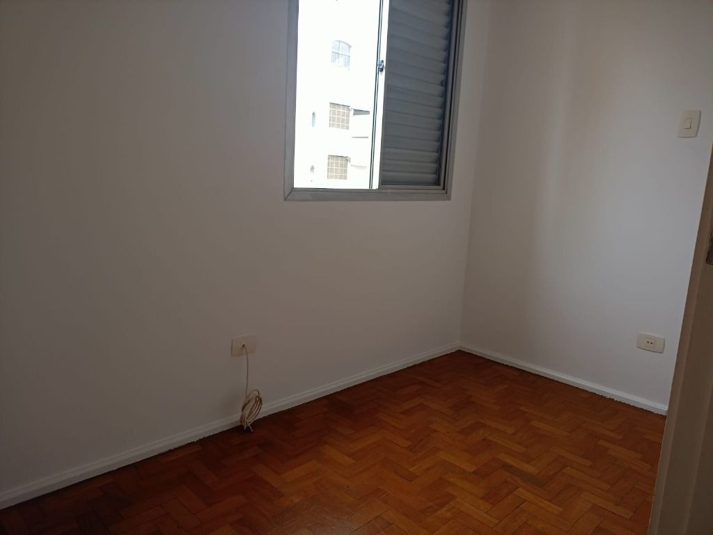 Apartamento para alugar com 3 quartos, 85m² - Foto 23