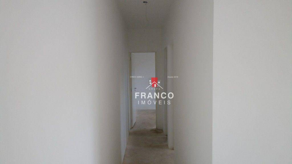 Apartamento à venda com 2 quartos, 47m² - Foto 4