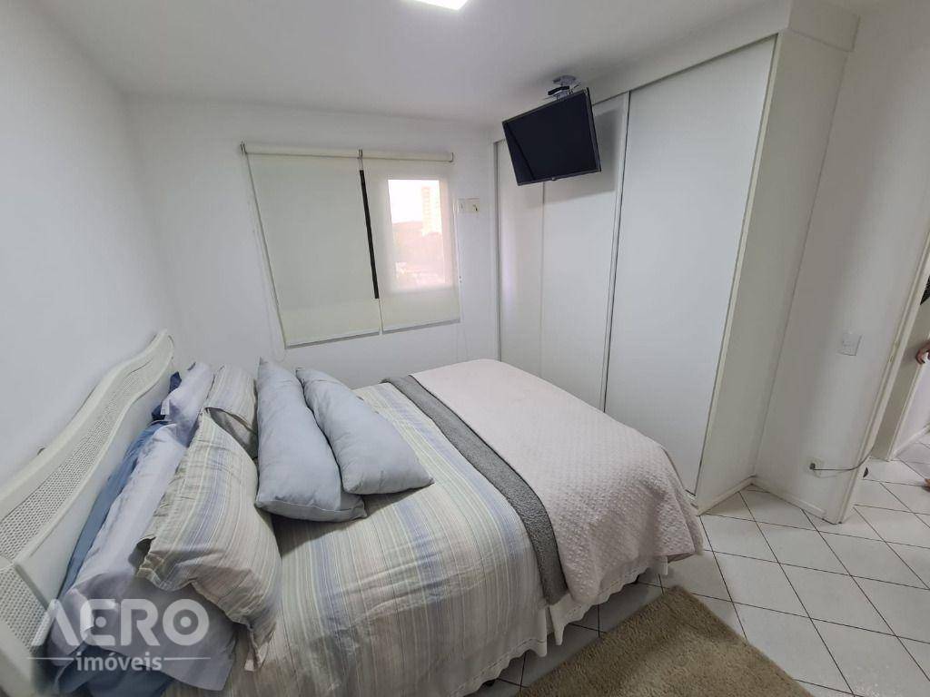 Apartamento à venda e aluguel com 2 quartos, 70m² - Foto 17