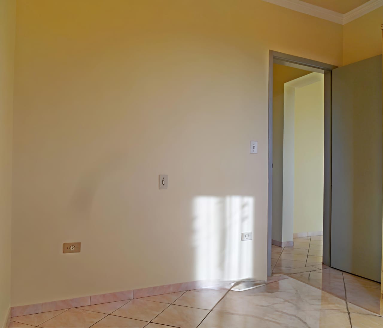 Apartamento à venda com 1 quarto, 38m² - Foto 3