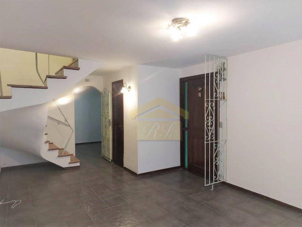 Sobrado à venda com 3 quartos, 115m² - Foto 1