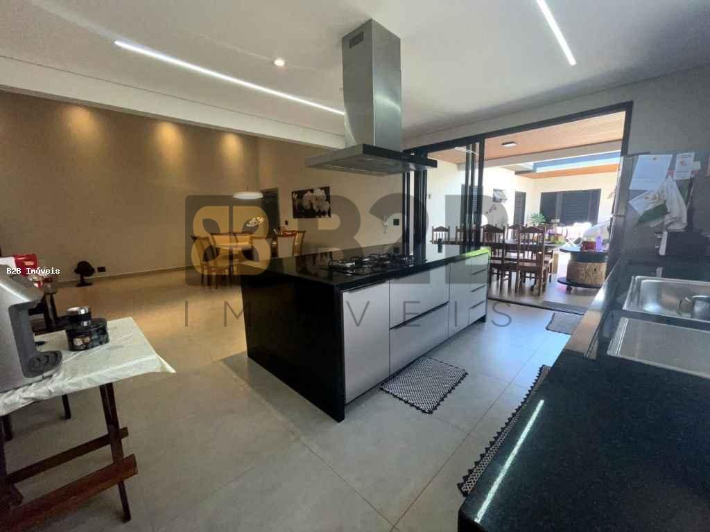 Casa de Condomínio à venda com 3 quartos, 285m² - Foto 5