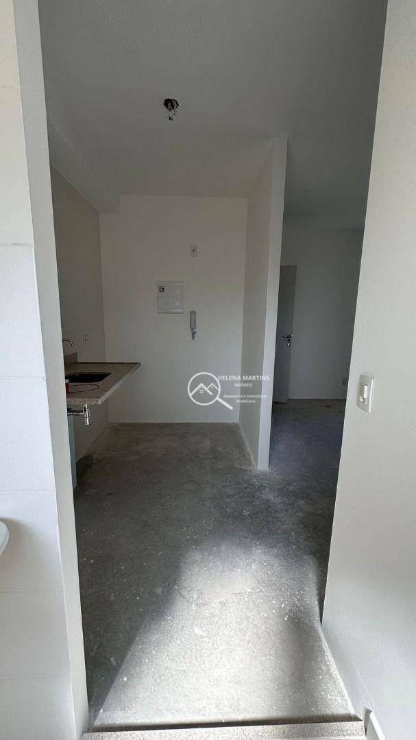 Apartamento à venda com 3 quartos, 73m² - Foto 4