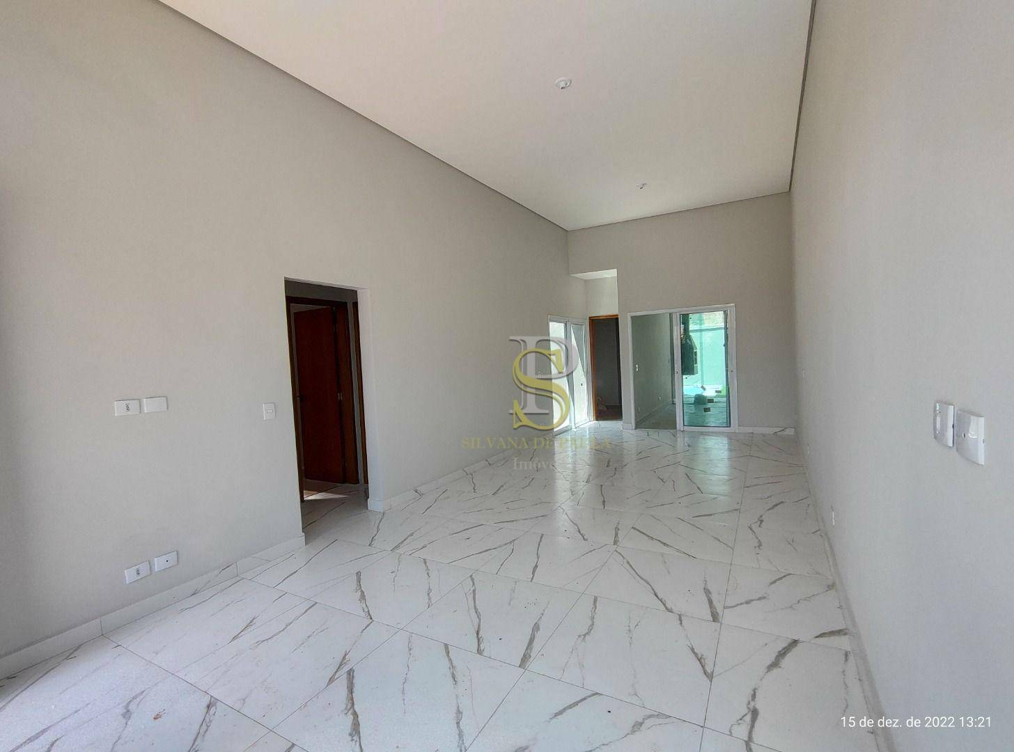 Casa à venda com 3 quartos, 98m² - Foto 6