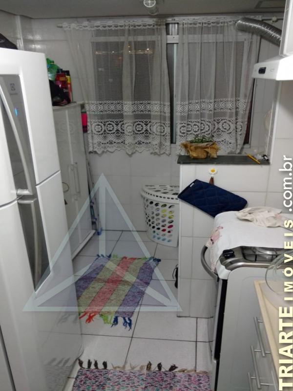 Apartamento à venda com 2 quartos, 44m² - Foto 6