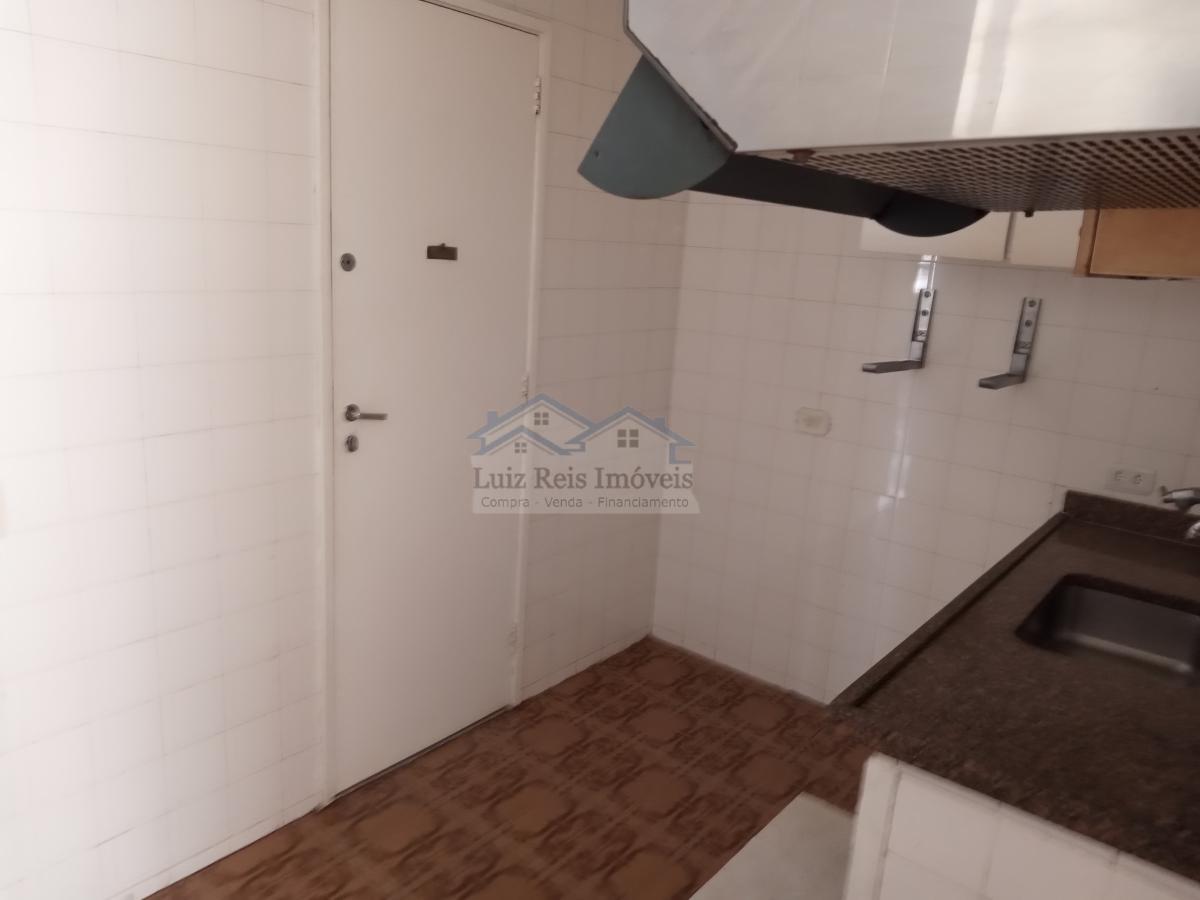 Apartamento à venda com 3 quartos, 85m² - Foto 18