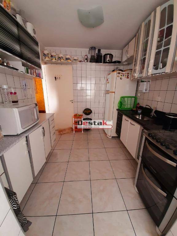 Apartamento à venda com 2 quartos, 63m² - Foto 17