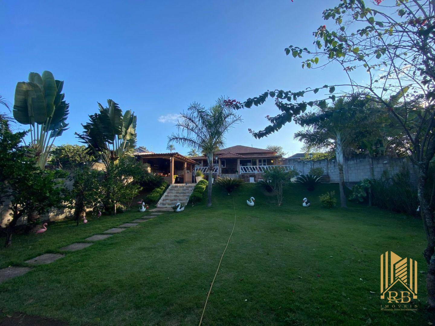 Chácara à venda com 3 quartos, 900M2 - Foto 2